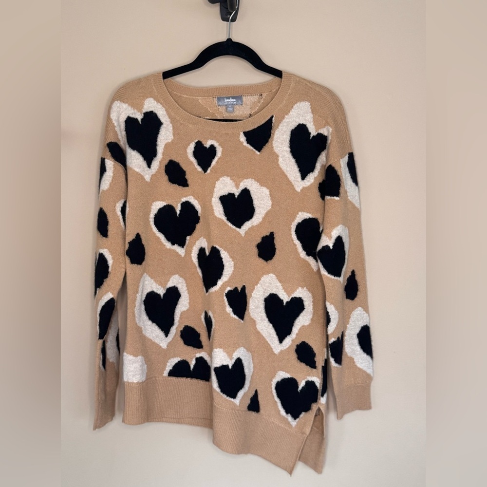 Neiman Marcus Leopard Heart Print 100% Cashmere Pullover Sweater Size M